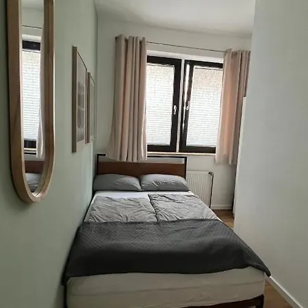 Διαμέρισμα Designwohnung Schaufenster Sehr Zentral Gelegen *