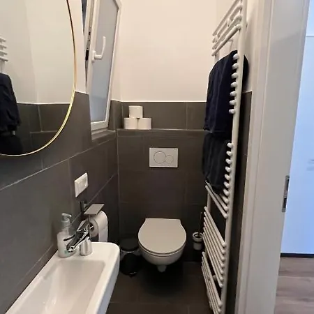 Designwohnung Schaufenster Sehr Zentral Gelegen * Ανόβερο