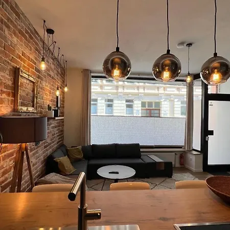 Designwohnung Schaufenster Sehr Zentral Gelegen * Ανόβερο