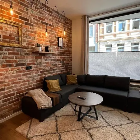 Designwohnung Schaufenster Sehr Zentral Gelegen 公寓
