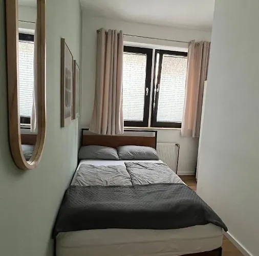 Appartement Designwohnung Schaufenster Sehr Zentral Gelegen *